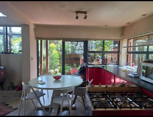 2 BEDROOM APARTMENT RENTED IN SUMMERSTRAND